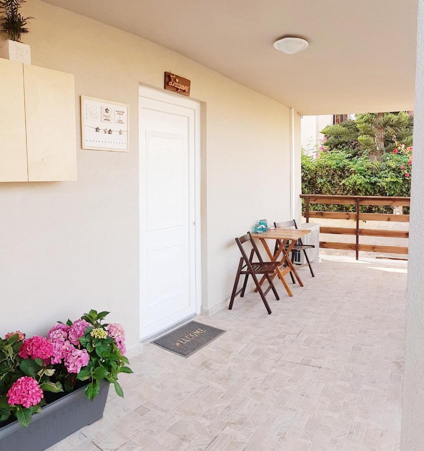 Stema Seaside Apartments Gouves Exterior photo